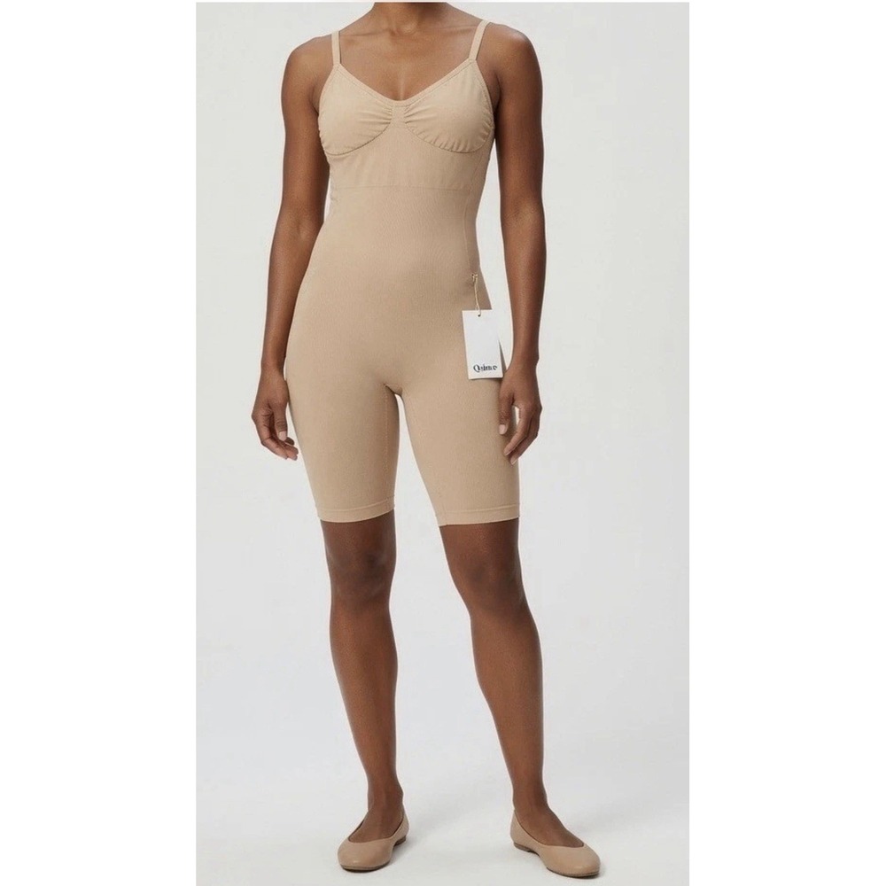 Quince Women Ultra Sculpting Mid-Thigh Bodysuit Tan Sand Shapewear M RG001 NWT